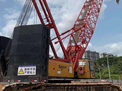 履带吊租赁50吨-350吨