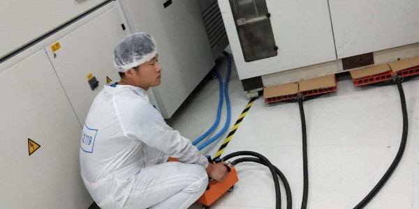 电子厂比较小的电子设备如何进行工厂设备搬迁